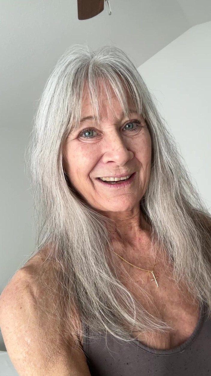 Leilani Lei: Selamat pagi!