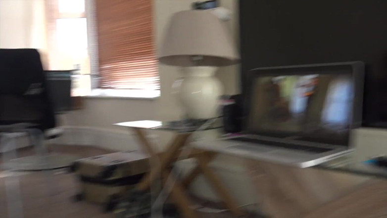 Gaybareback: Etero scopa un gay e una trans