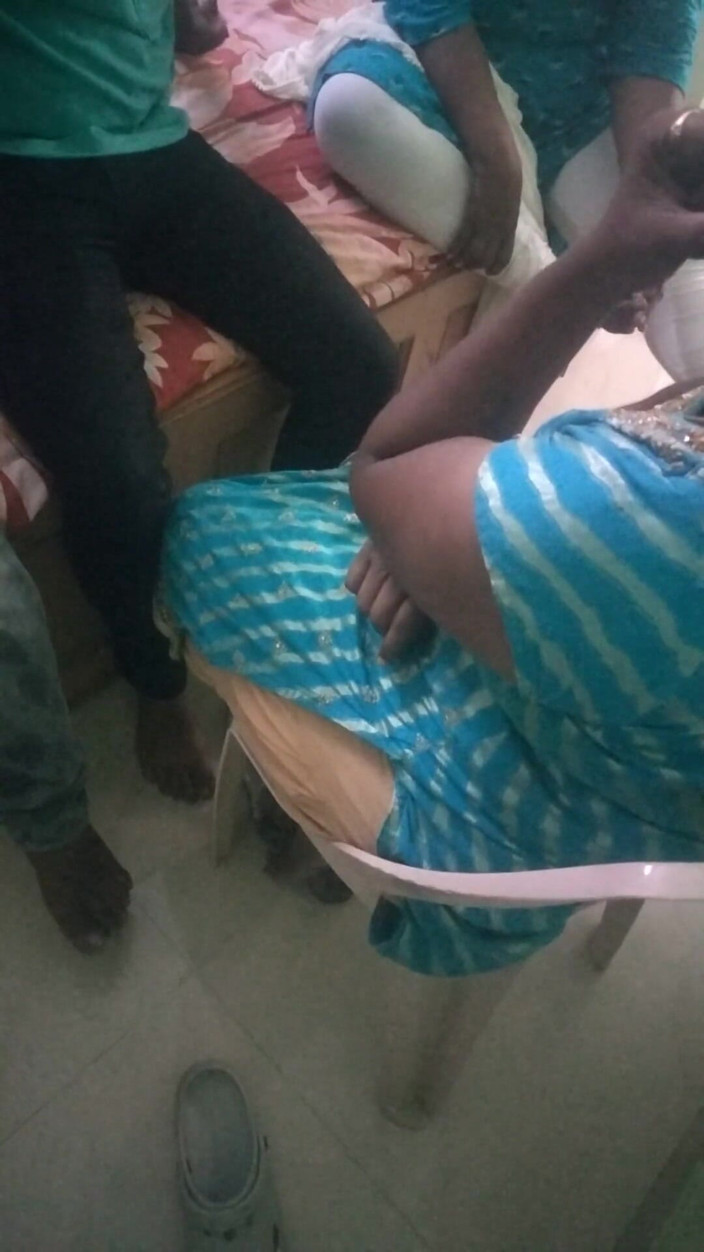 Tamil lesbian: Dietro le riprese. Il nostro team ha spiegato i video...