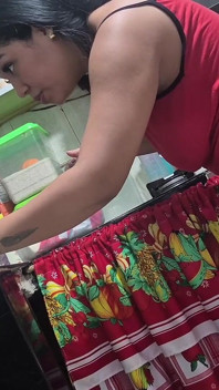 Jiran saya hampir menangkap saya merakam... Tetapi apa yang berlaku selepas itu tidak dijangka