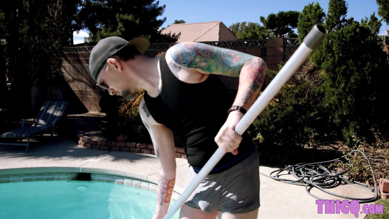 Thicq: The poolboy