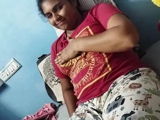 Vaishnavysharunraj: Hand Job with Pennis Kiss and Boobs Show
