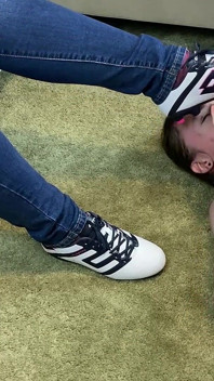 His Fucking Face and Tongue Is Cleaning Her Soccer Shoes! - Dave Moon - Jennifer - Bbusting licking