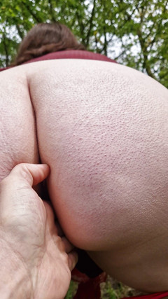 MrLoverMan: Quick Outdoor Fun with Cum in Her Lovely Hairy Pussy