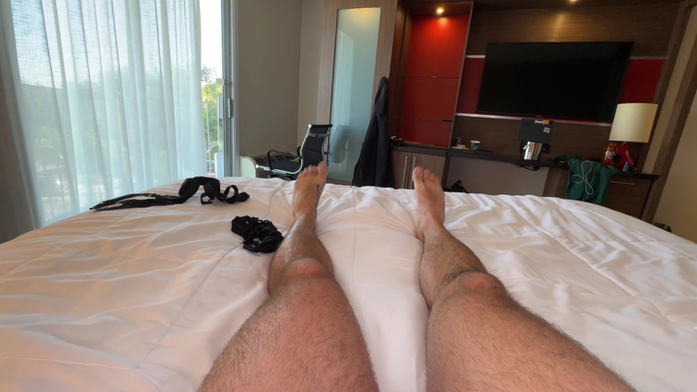 Dante Colle: 你可以听到她对你来说有多湿