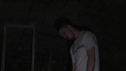 Sneaker gay: Bottom submissed to sneaker of top dominant