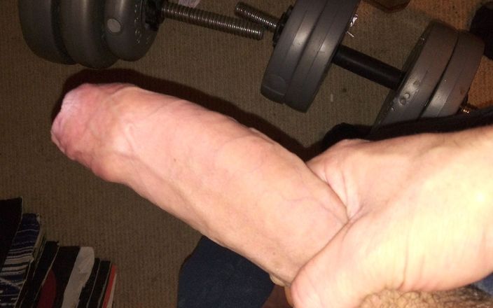 Giggity productions: Dick bailando con mi miembro duro, antes de divertirse en...