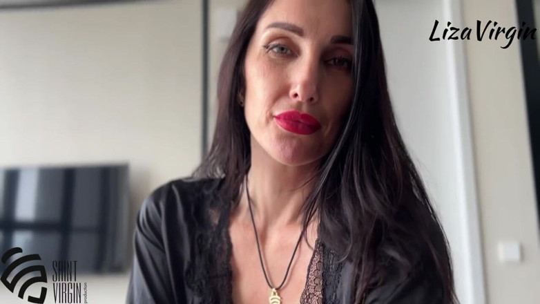 LizaVirgin: Üvey anne üvey oğlunun spermiyle pasta yedi