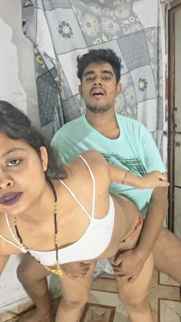 Sweetsex2001: Indian Desi Girlfriend Fucked with Boyfriend