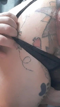 Tunnel Buttplug Stretching