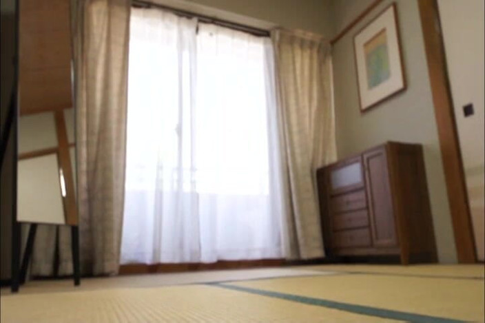 Javmango: Naked Neighbor Temptation - Sweet Kansai Beauty com curvas macias do...