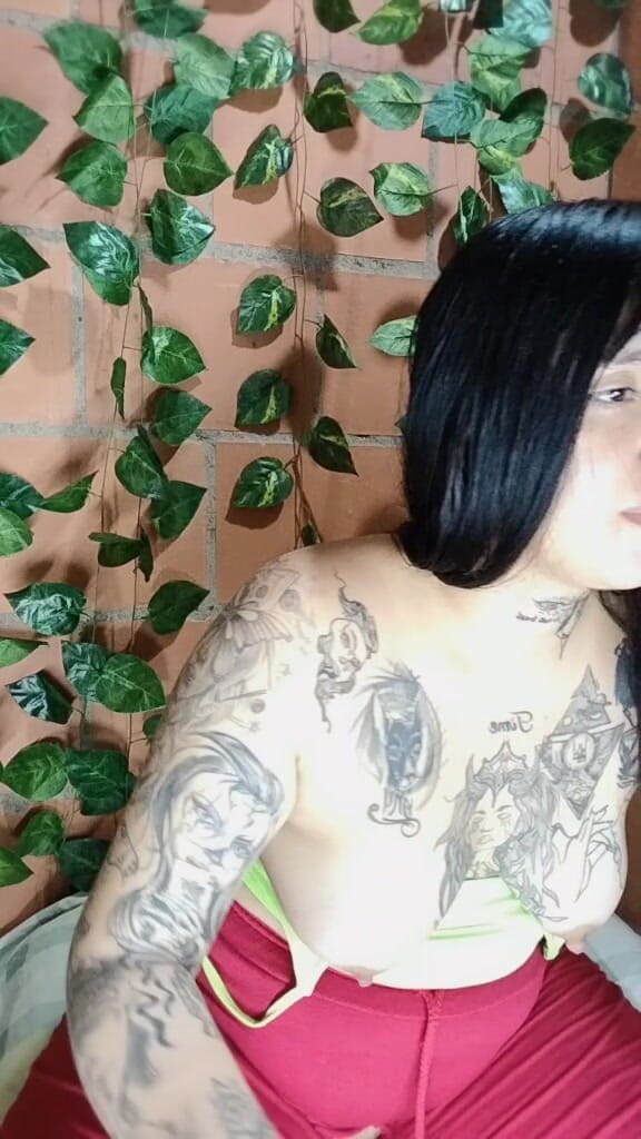 Dalyla: 이웃을 보면서 히치하이크 칼리 히치하이크