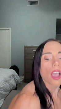 Umięśniony MILF Vanessa Arizona Edges Her Bound Sub - POV