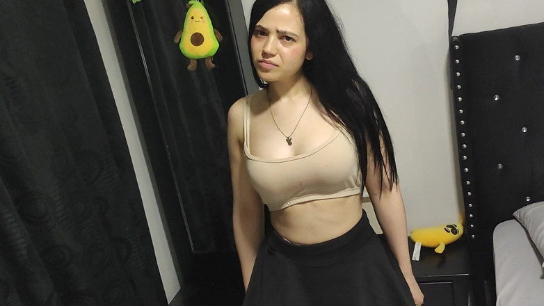 Crisanto999: Beautiful Young Slut Having Relationships After the Gym