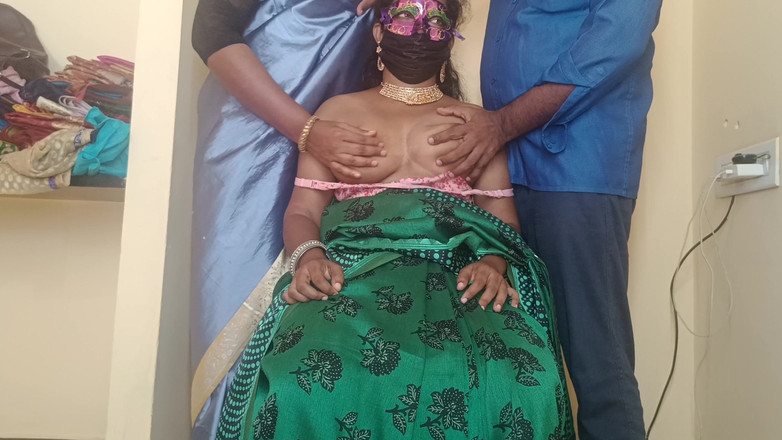 Apple baby: Office Staff with Sisters Shared Bed with Manager