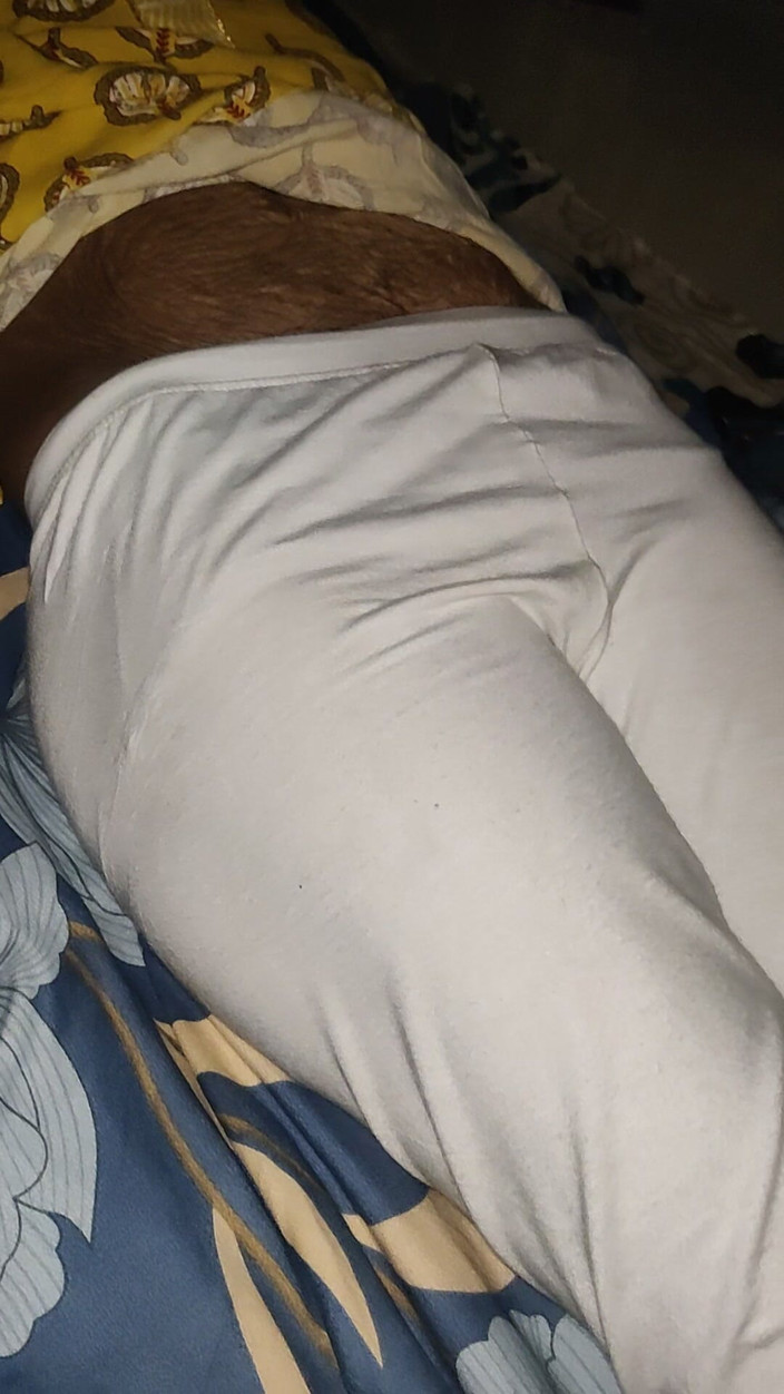 Desi_sexy_boy: Padžábská řeč s polštářem