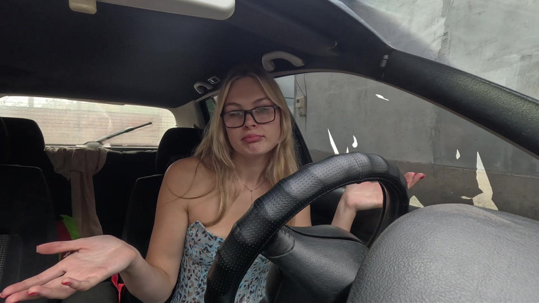 HotPrincessUA: Oh mon dieu, j’ai vraiment inondé ma voiture ce jour-là....