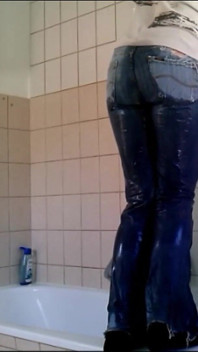Yasmin Squirt Durch Jeans! Mess Explosion