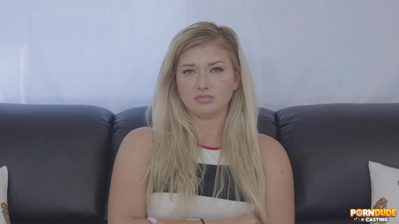 PornDudeCasting: Emily Right