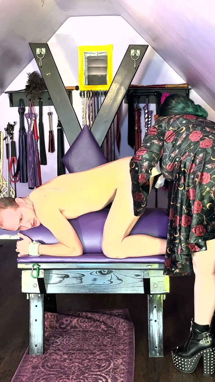 Hot Jake Grand: Domme Scarlett Rayne Ties up and Waxes Jake Grand's Legs