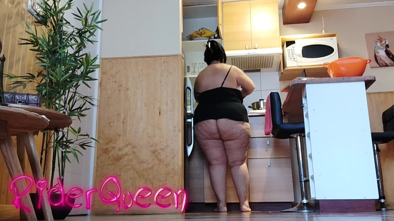 Riderqueen BBW Step Mom Latina Ebony: Pouze Já Riderqueen Velký Zadek Latina BBW MILF