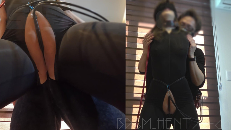 BDSM_HENTAI-ch: Rakaman dekat pepek tali kelangkang: seorang hamba Masokistik memberikan tuannya...