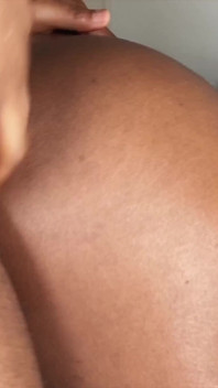 Phat Ass Booty Was Cumming All on My Dick and Kept on Riding