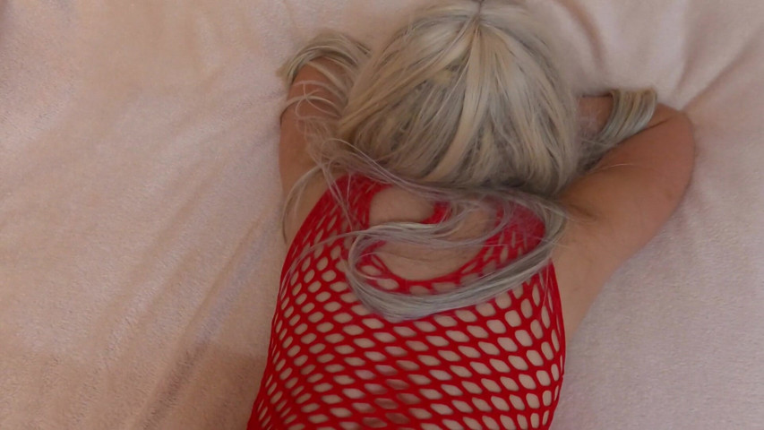One Cock Is Not Enough for This Hot Blonde (Stella fog)
