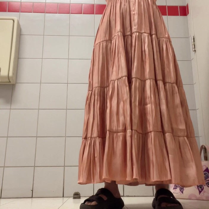 sweethanajapanese: Mear En El Baño Hana Linda