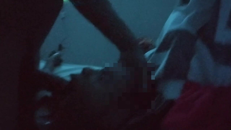 Freaky relatives: 继女比她妈妈更吮吸鸡巴！