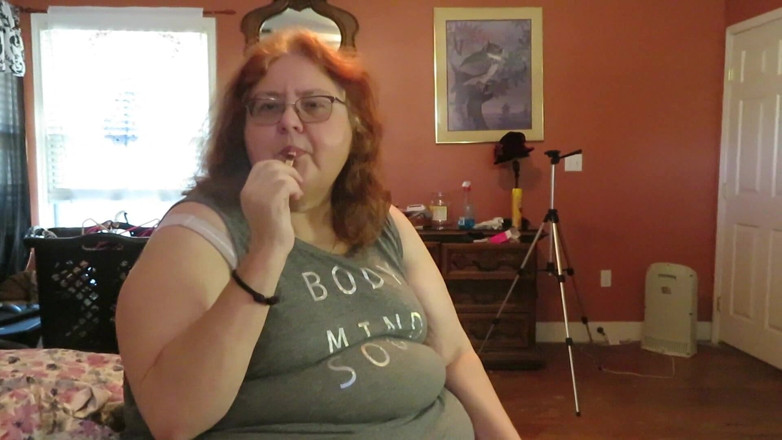 BBW nurse Vicki adventures with friends: BBW nurse Vicki enjoys eatting a chocolate vanilla ice cream...