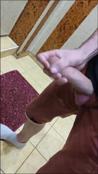 qaz11: handjob on cam-177
