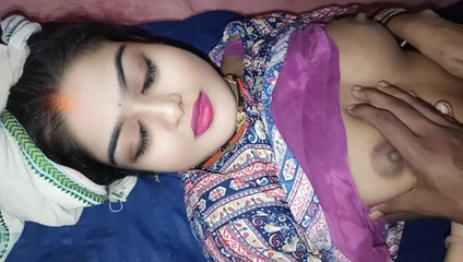 Ramashish: Desi mostra le sue tette