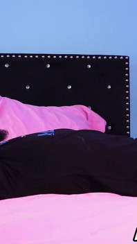 Bts prend cette grosse noire