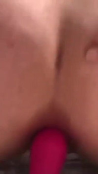 Compilation di masturbazioni studentesse calde con dildo