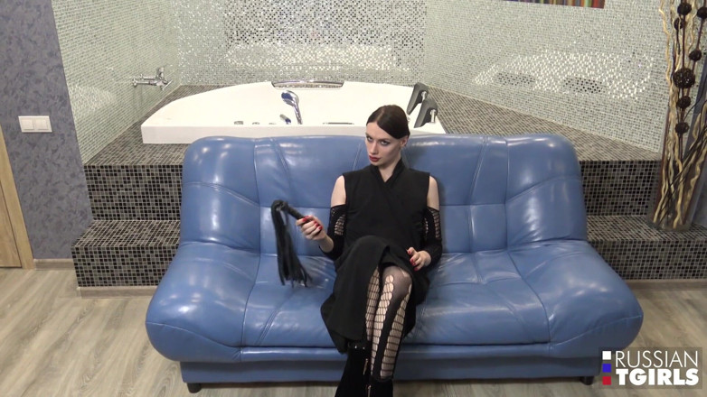 Russian Tgirls: Russian trans Elena Varnava cums very hard!