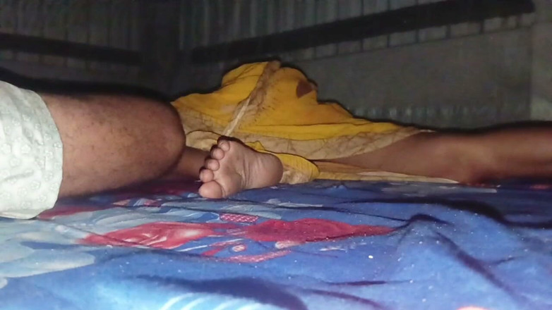 Tip_top_mall: Indian Teen Sali Fucked by Her Jija a Day Before...