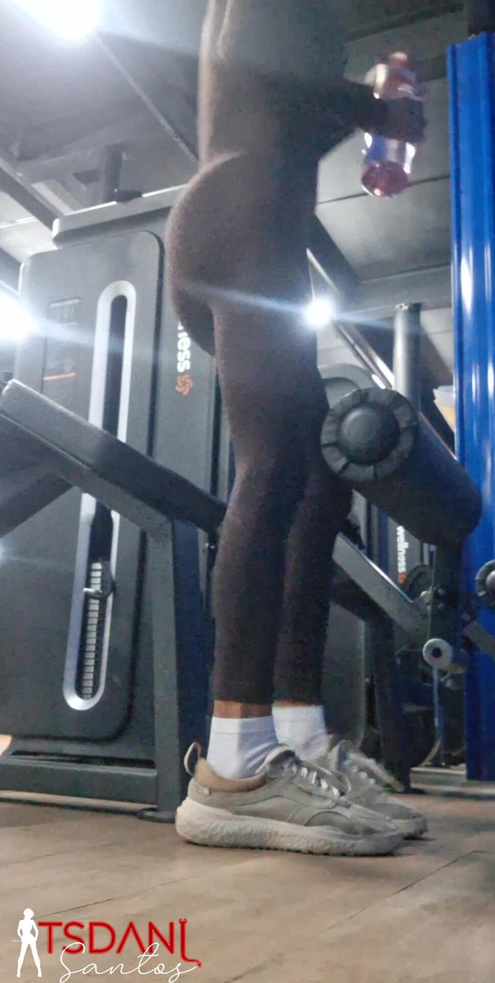 Tsdanisantos1: I Feel Very Sexy at the Gym