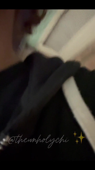 theunholychi: Quick Piss