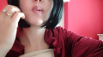 savannahamatoriale: Apa hiccup yang kuat, lavinia miskin!