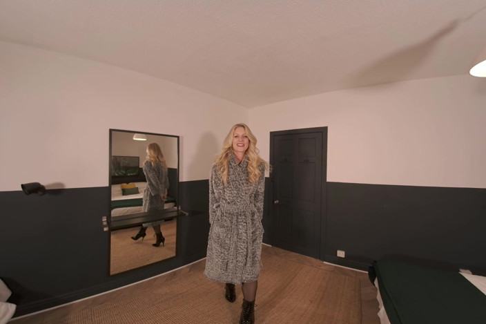 WankitNow VR: Leah - Your Browser History