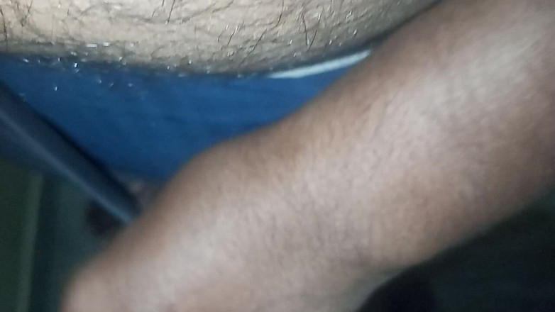 Hungry cliff: Desi lul