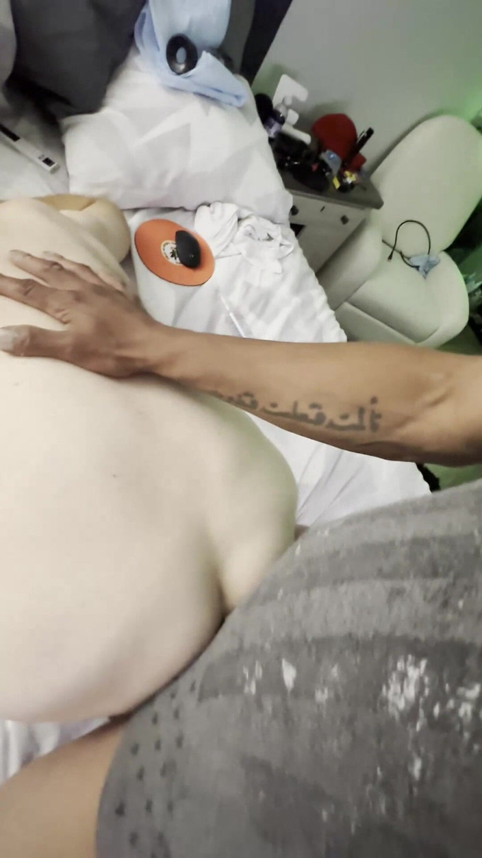 RNR2 and Scooter hot BB couple: Movin in