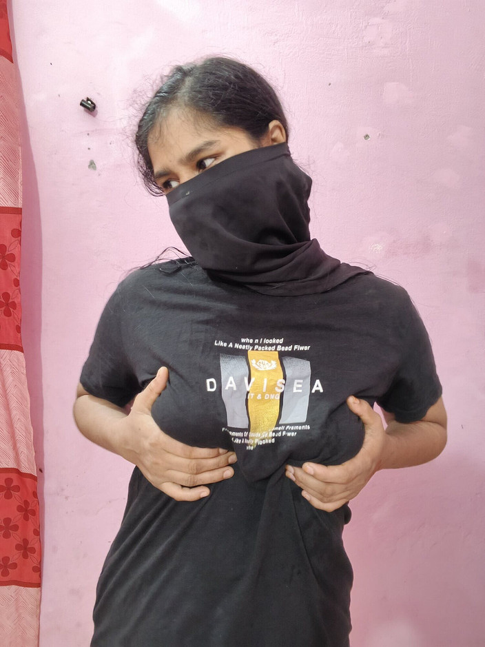 deshivairalvabi: Deshi Malý nevlastní bratr a velká nevlastní sestra, když musterbeding