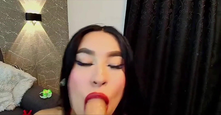 Georgia Beli: 以狗式姿势操我，把我所有的汁液从我身上拿出来，但给我你的牛奶