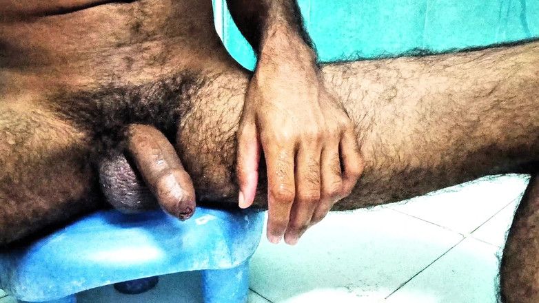 Brijesh 270: Young Masturbate Cock in the Bathroom