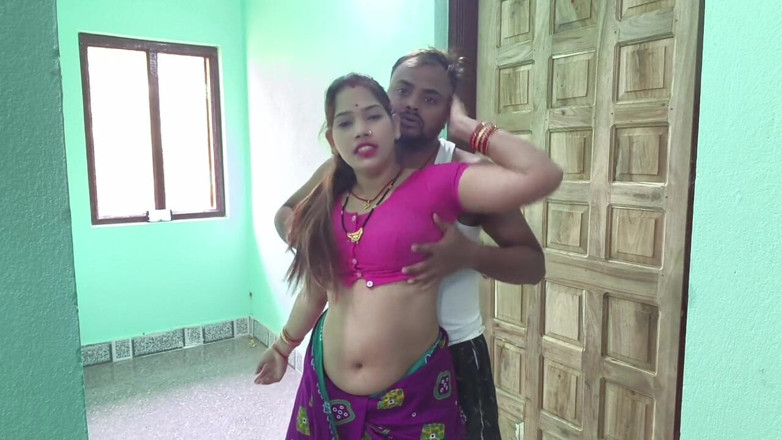 Sona bhabhi: 젖탱이를 빨아주는 인도 섹시녀
