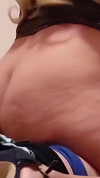 흑인 대물 자지에 따먹히는 거유녀