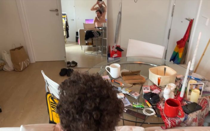Harry_Jen: Harry_jen |第一人称视角 同性恋操逼 jockstraps，底部对朋友的大鸡巴呻吟