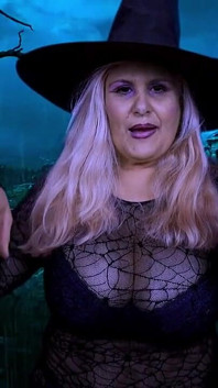 Napalona czarownica - Halloweenowe zaklęcie i taniec (po hiszpańsku)